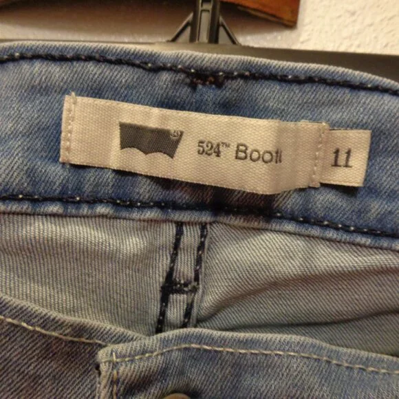 Levi's Junior's 524 Bootcut Jeans Size 11 M - Picture 9 of 10